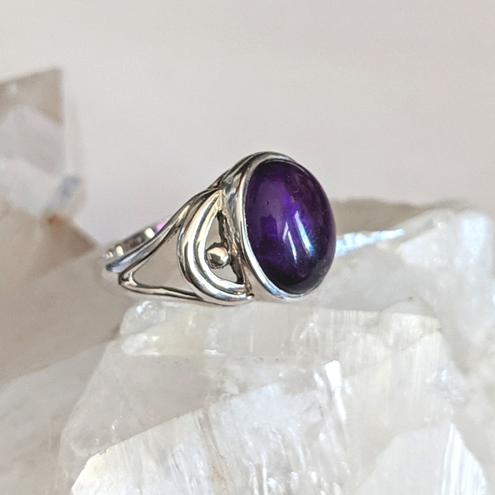 Natural Amethyst, 925 Silver Ring, size 6